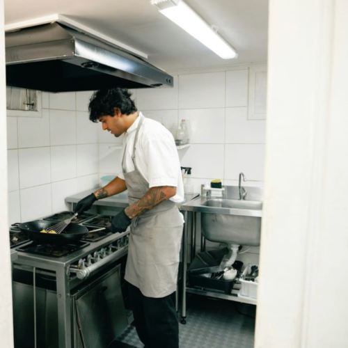 Стол производственный из нержавеющей стали 2000х600 с бортом