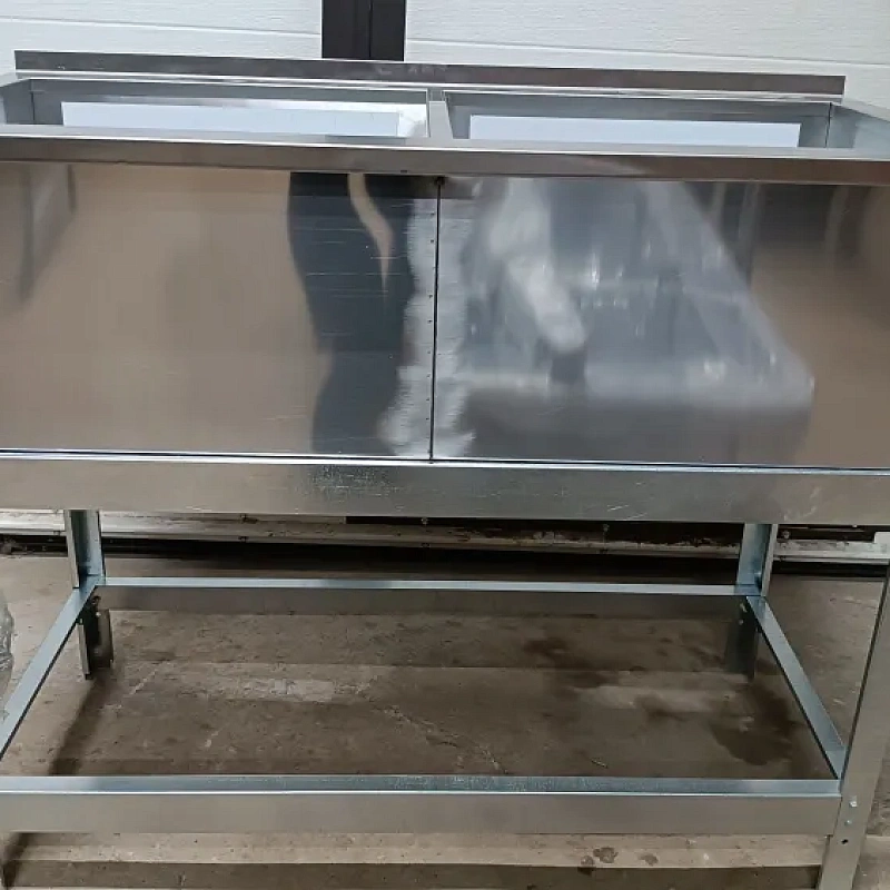 Ванна моечная из нержавеющей стали 1120х600 с бортом и отверстиями под смеситель