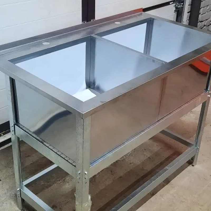 Ванна моечная из нержавеющей стали 880х500 с бортом и отверстием под смеситель