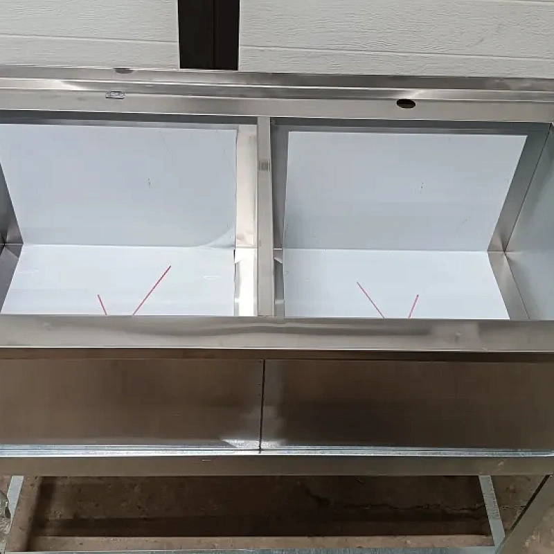 Ванна моечная из нержавеющей стали 1120х600 с бортом и отверстиями под смеситель